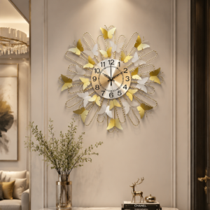 Light Luxury Butterfly Decor Timepiece