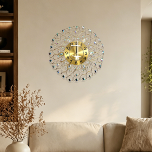 Luxury Heart Rhinestone Decor Clock